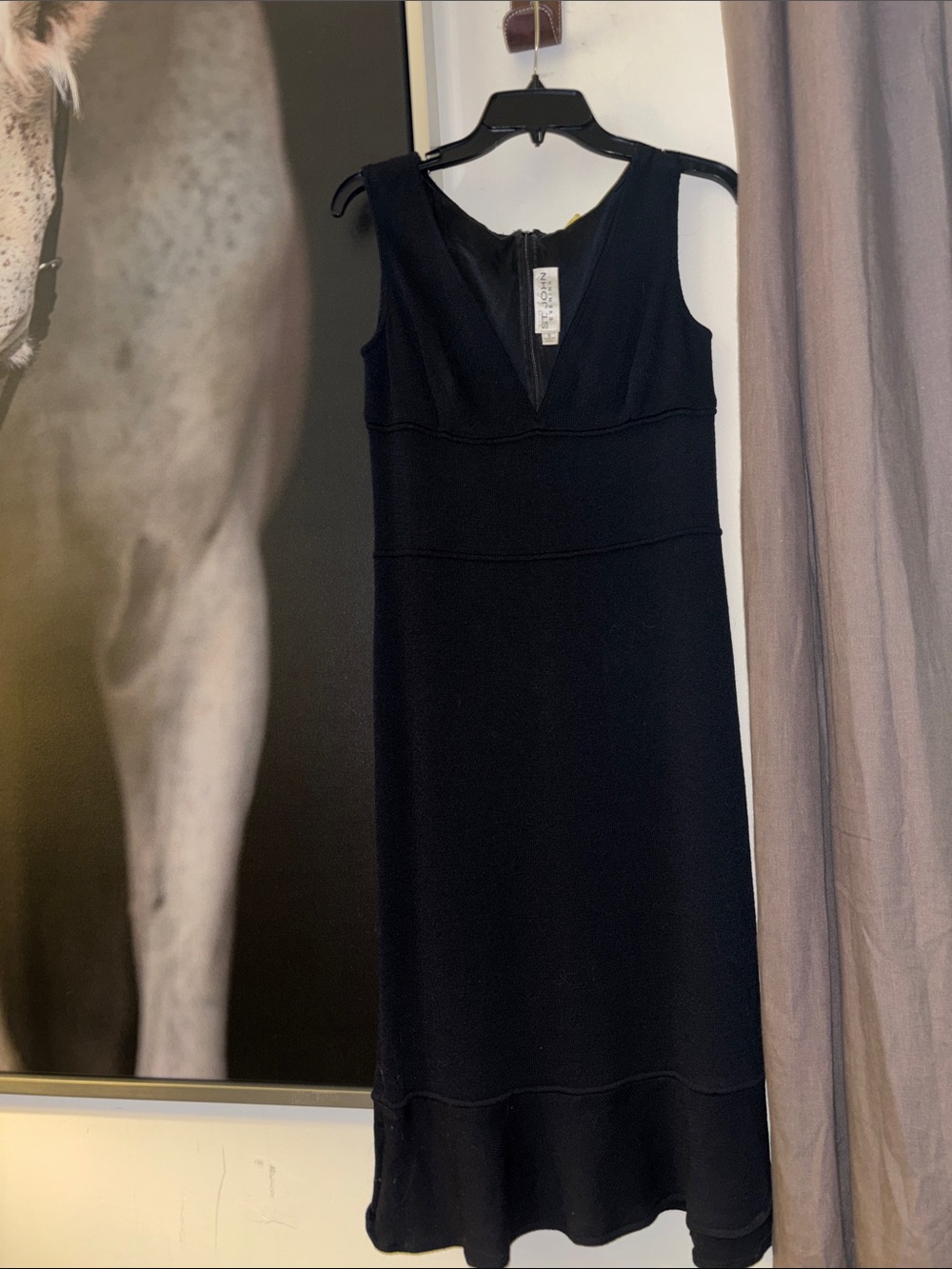 St. John Black Sleeveless V-Neck Knit Dress